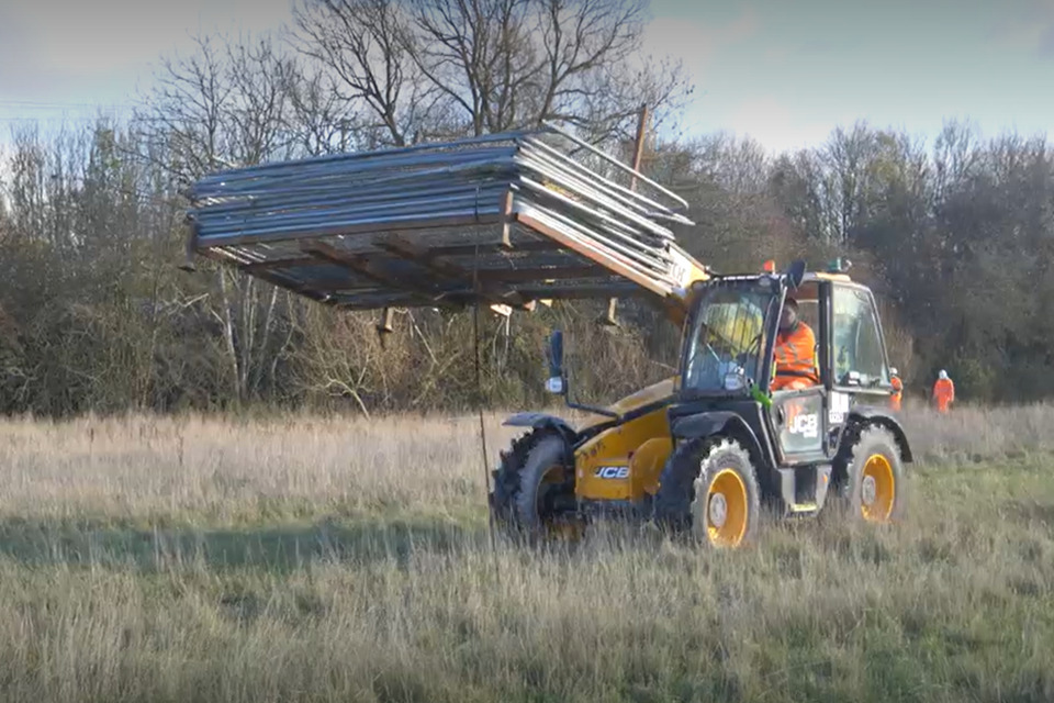 Kidlington'da İzinsiz Atık Alanının Temizlenmesi Görüşüldü