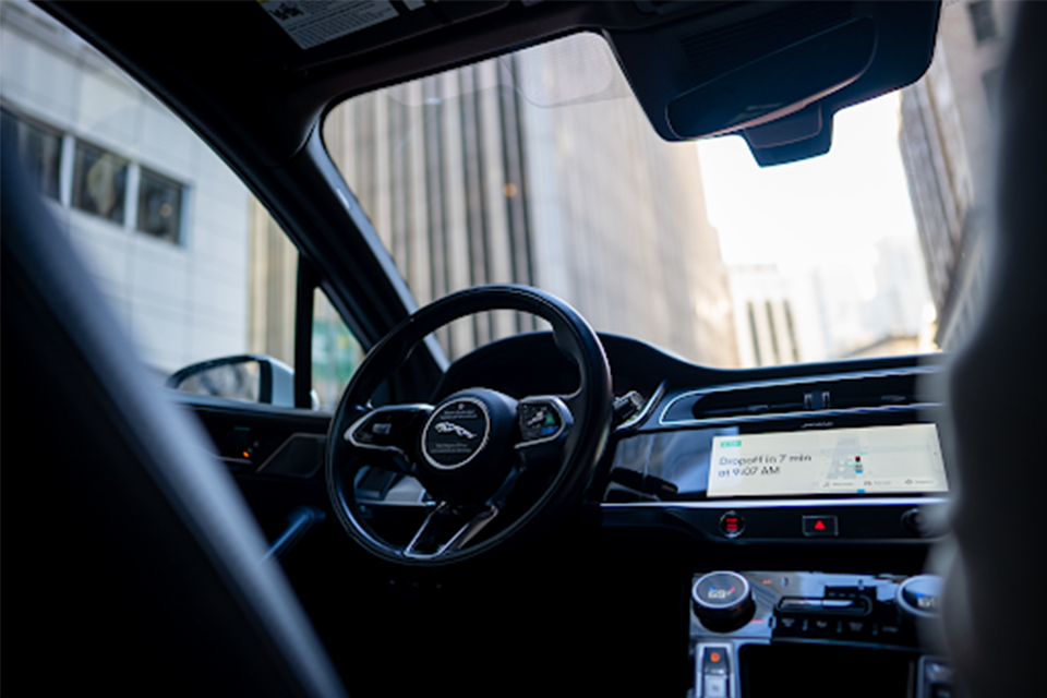 İngiltere'de otonom araçların yaygınlaştırılmasında yeni adım: Kamuoyu görüşüne başvuruldu