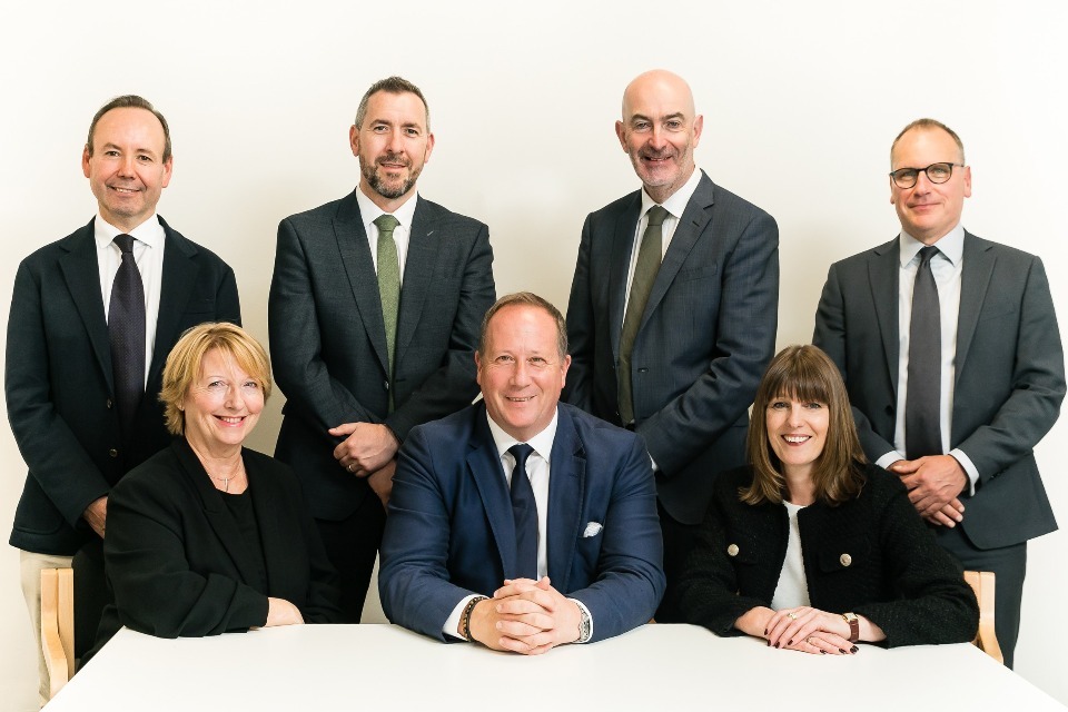 Trafik Komiseri Ciddi Güvenlik İhlalleri Nedeniyle İşletme Ruhsatını İptal Etti ve Dört Yıllık Men Cezası Verdi