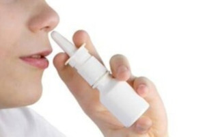 MHRA, 12 yaş ve üzeri gençler için Avrupa'da bir ilk olan reçetesiz alerji tedavisini onayladı