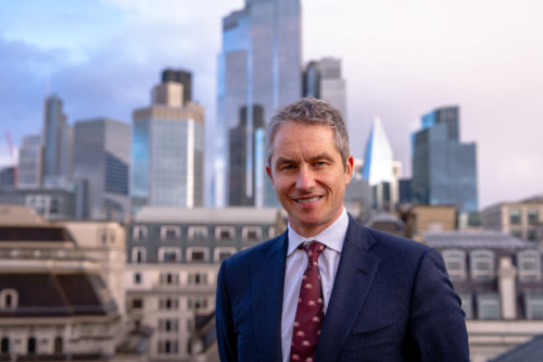 City Corporation, Whitehall İletişim Şefi Robert Hall'u İletişim ve Katılımdan Sorumlu Genel Müdür olarak atadı