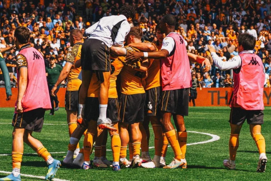 Acun Ilıcalı'nın Takımı Hull City 90+5'te Gelen Golle Premier Lig'de!