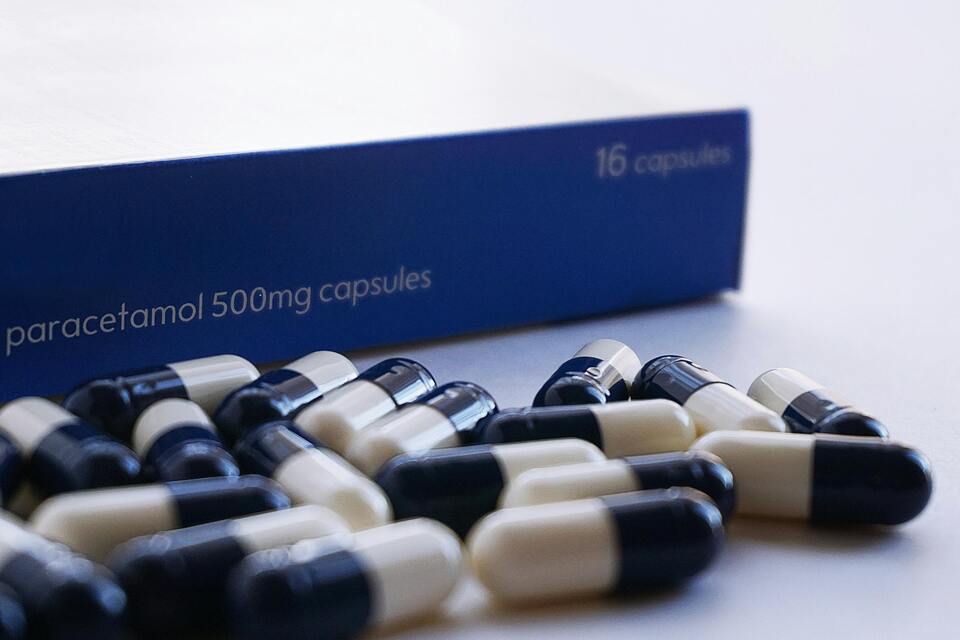 MHRA'dan Hamilelikte Parasetamol Güvenliği İncelemesi Açıklaması: En Güvenli Seçenek Olduğu Vurgulandı