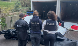 Almanya'da Küçük Tekne Göçmen Kaçakçılığı Şebekesine Yönelik Uluslararası Operasyonda Dört Tutuklama