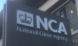 Birmingham Havalimanı'nda 13,8 Milyon Sterlin Değerinde Esrar Ele Geçirilmesiyle İlgili Altı Kişi Suçlandı