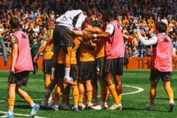 Acun Ilıcalı'nın Takımı Hull City 90+5'te Gelen Golle Premier Lig'de!