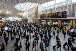 LONDRA'DA METRO KAOSU: Önümüzdeki Hafta Hayat Durma Noktasına Gelecek!